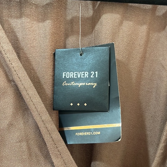 Forever 21 Low Cut Maxi - Picture 3 of 4